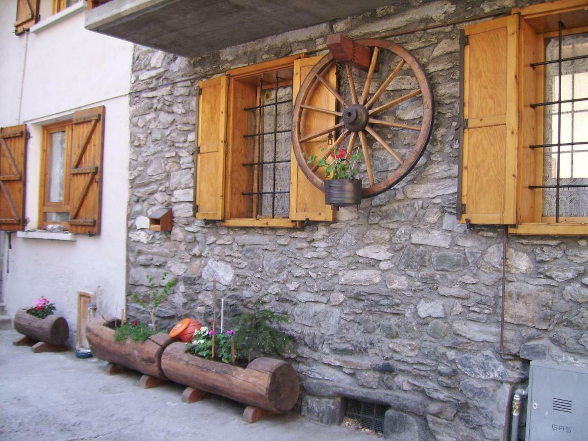 Apartamento Fiocco Di Neve Montjovet Exterior foto